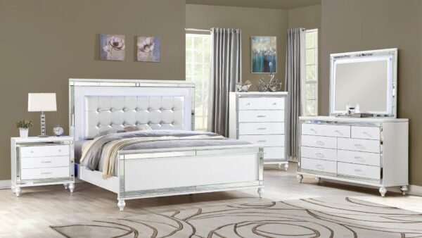 STERLING KING 5 PC BEDROOM SET IN WHITE
