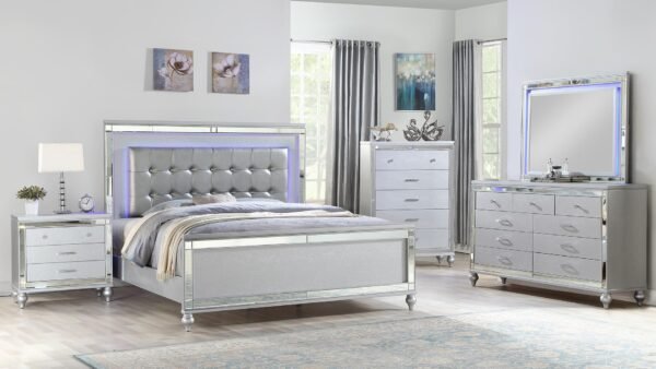 STERLING KING 5 PC BEDROOM SET IN SILVER
