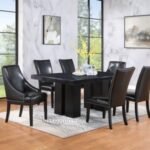 TABLE & 4 CHAIRS - A stylish dining